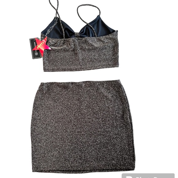 Just Polly NY 2 Piece Set Metallic Sparkle Skirt & Crop Tank NWT Bow Keyhole. - Picture 2 of 12